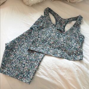 Sage Collective Floral Sports Bra and Leggings Set - Size Medium